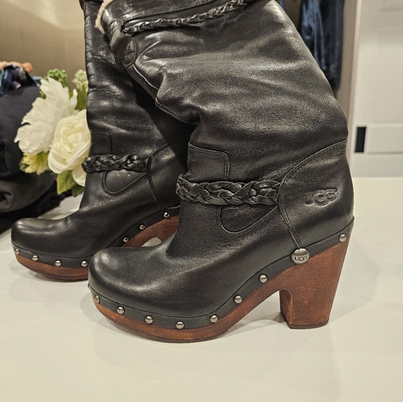 Ugg Savannah boot - Picture 1 of 4